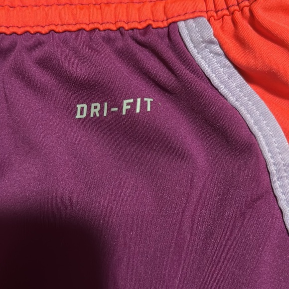 Women’s Nike Dri-Fit Shorts - Picture 5 of 5